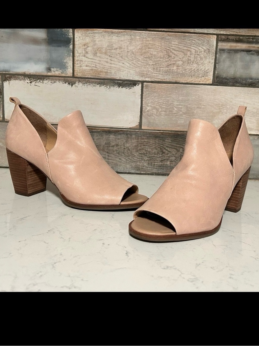 Lucky Brand Jachai Open Toe Ankle Boots Block Heel Leather Sandals Size 9/40 - Picture 1 of 15
